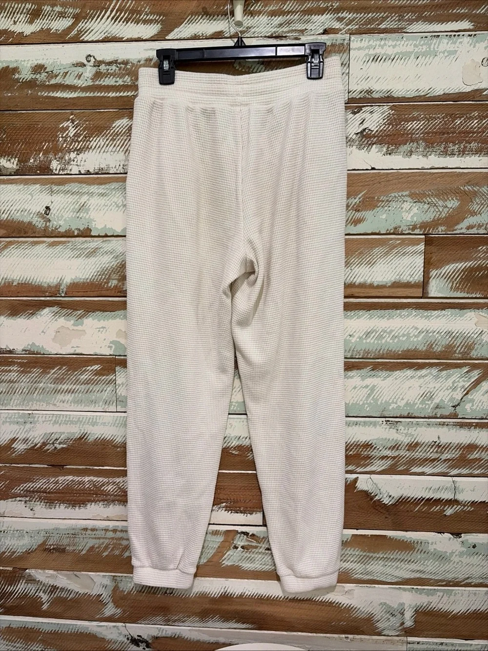 ALO Yoga Women's M Waffle Weekend Escape Joggers Ivory Sweatpants - Picture 4 of 6